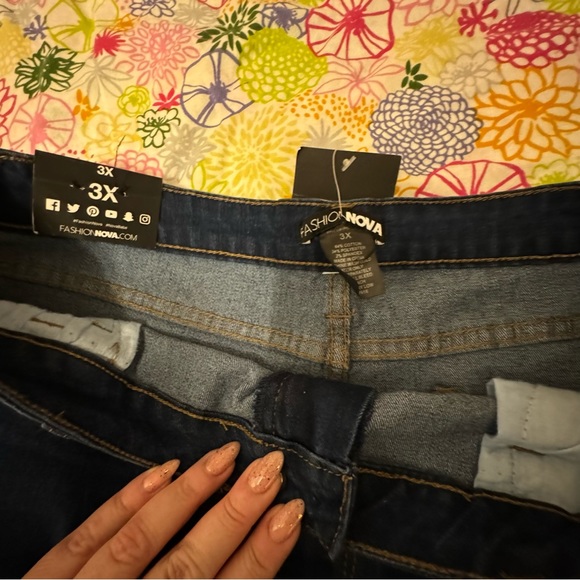 Fashion Nova | fave high waist denim shorts | 3X NWT - Picture 2 of 4
